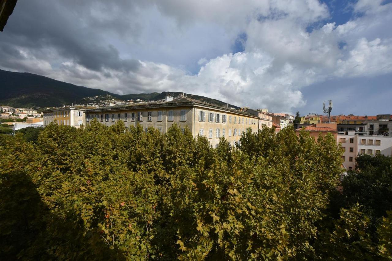 Hotel Continental Bastia  Eksteriør billede