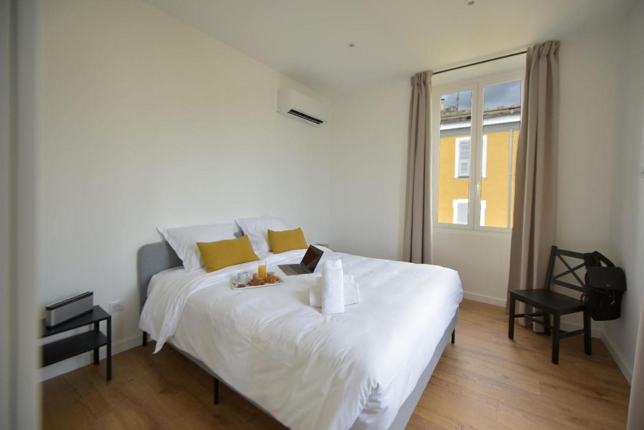 Hotel Continental Bastia  Eksteriør billede
