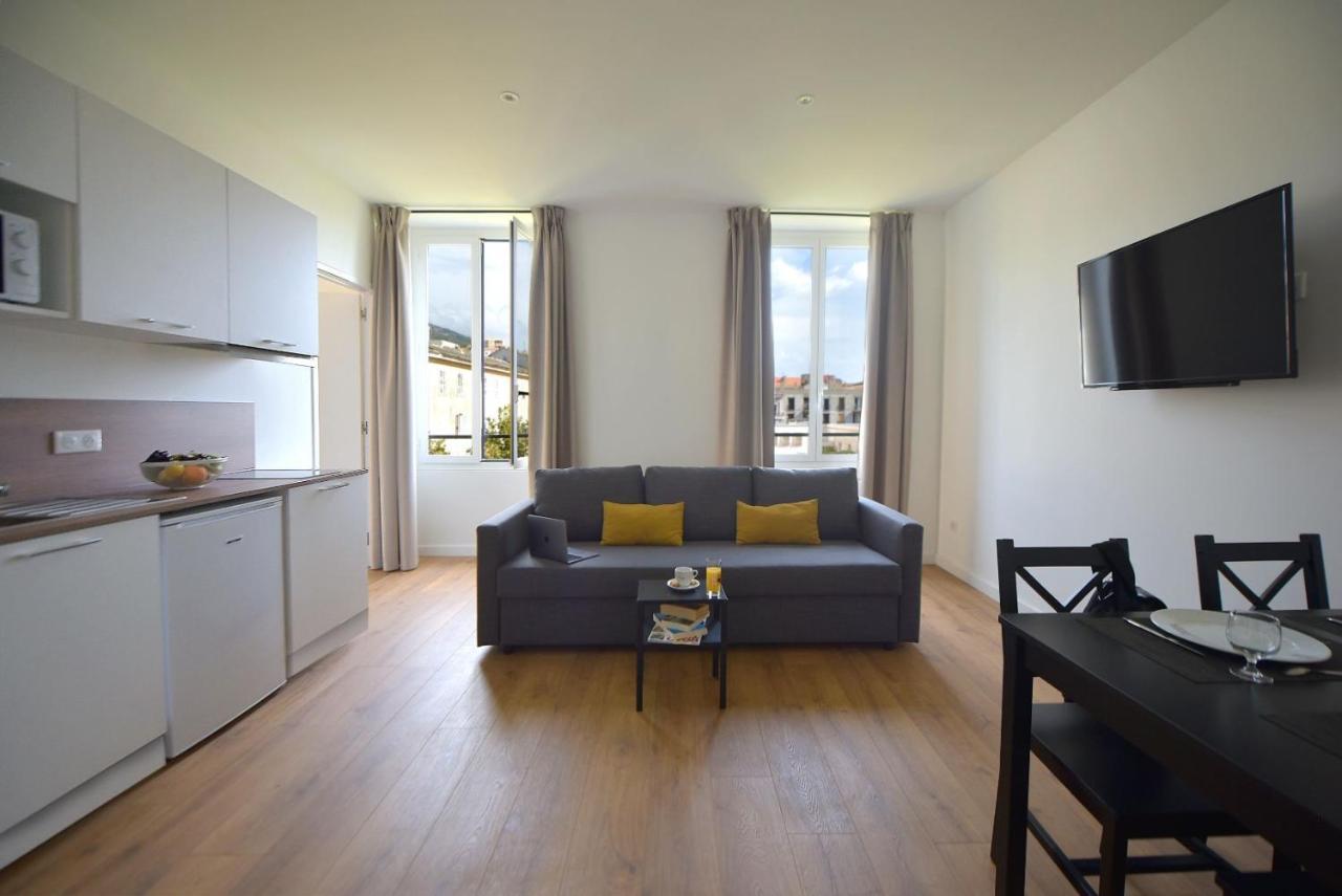 Hotel Continental Bastia  Eksteriør billede